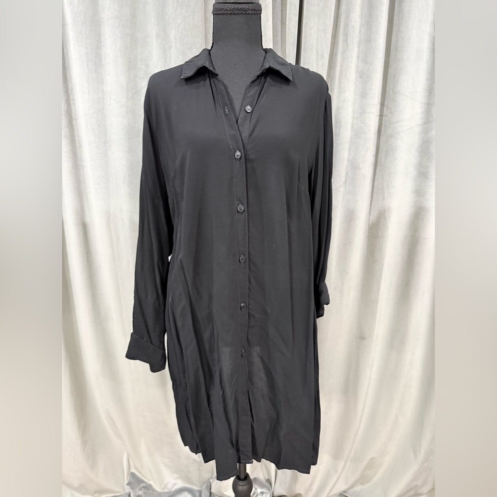 Splendid Elegant Black Garment